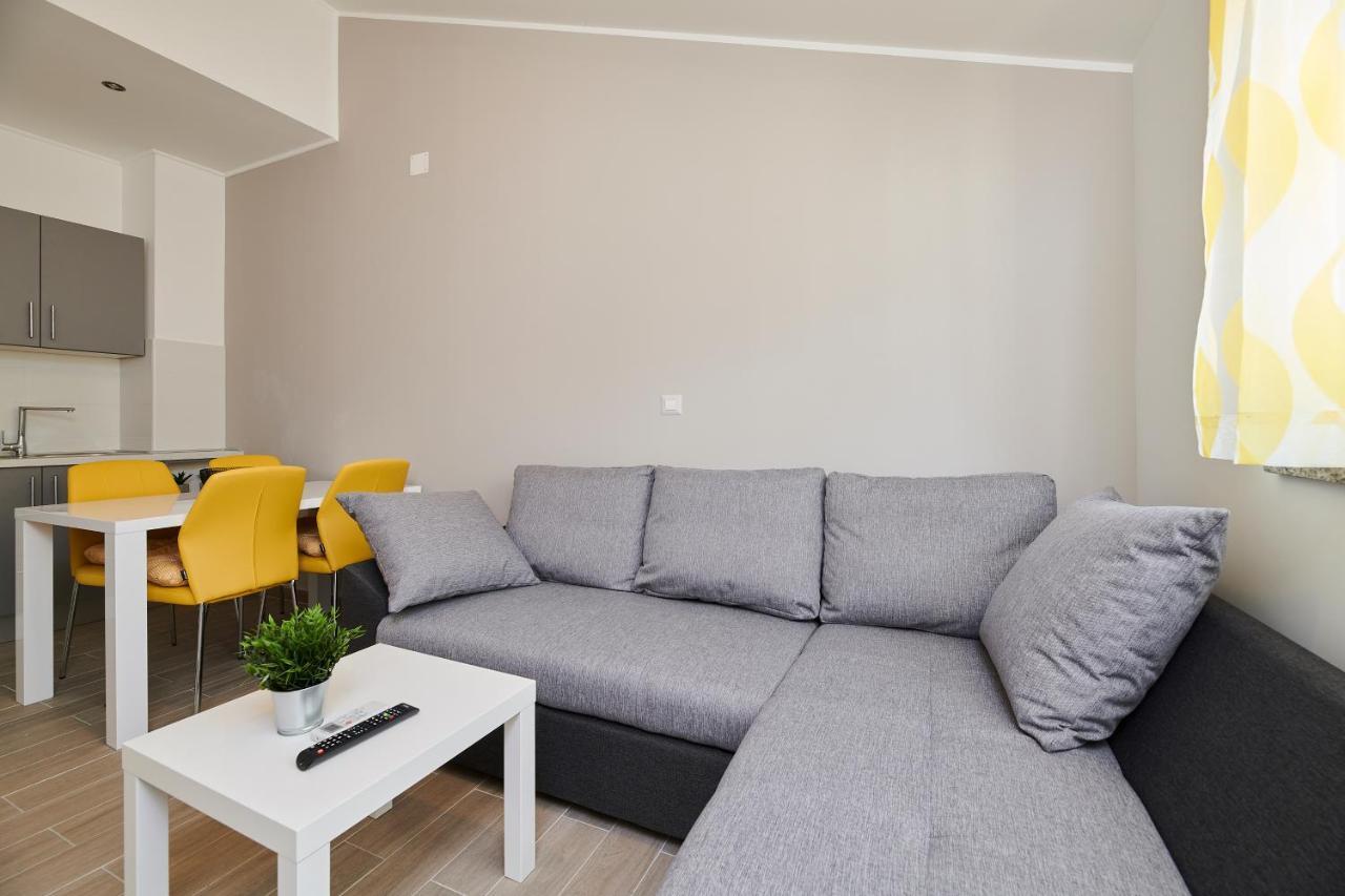 Villa Dvori Bašanija Exteriör bild