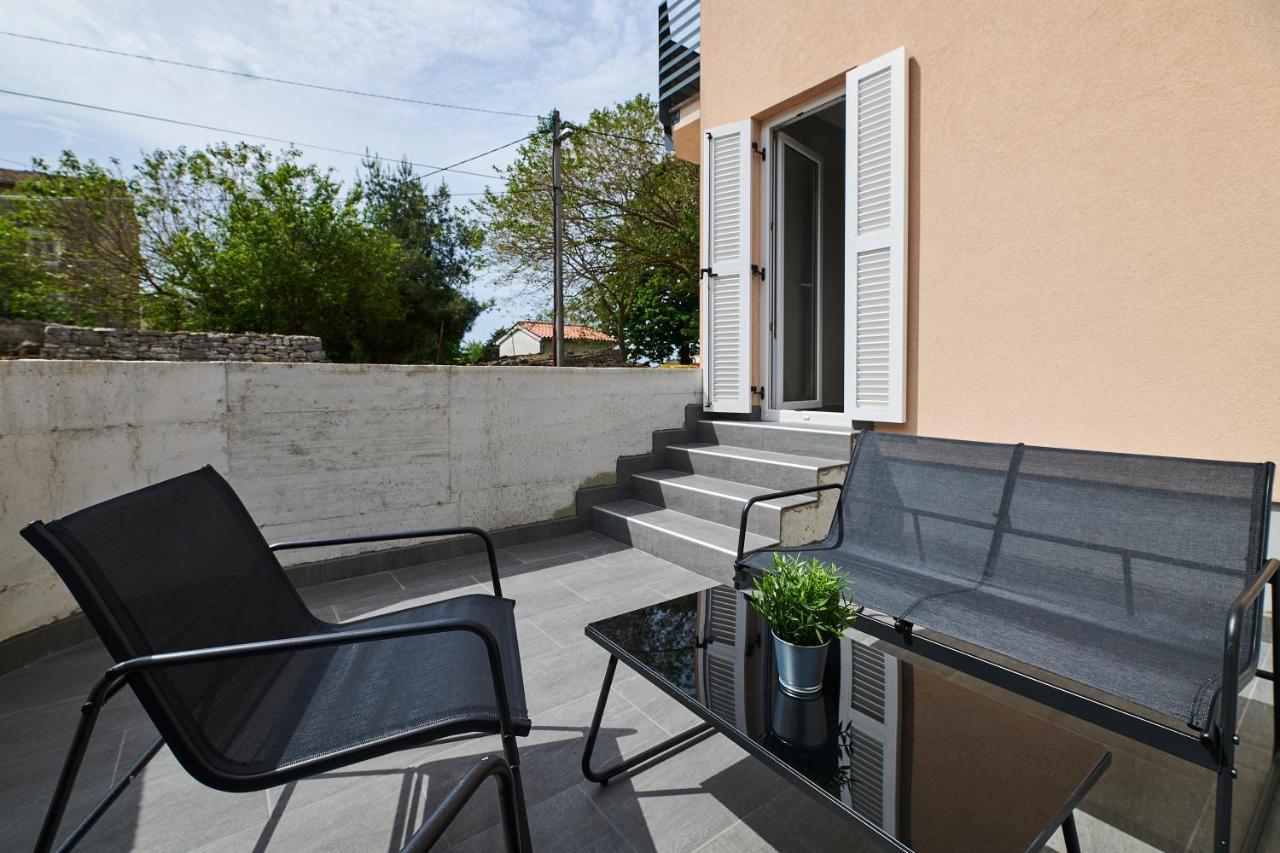 Villa Dvori Bašanija Exteriör bild